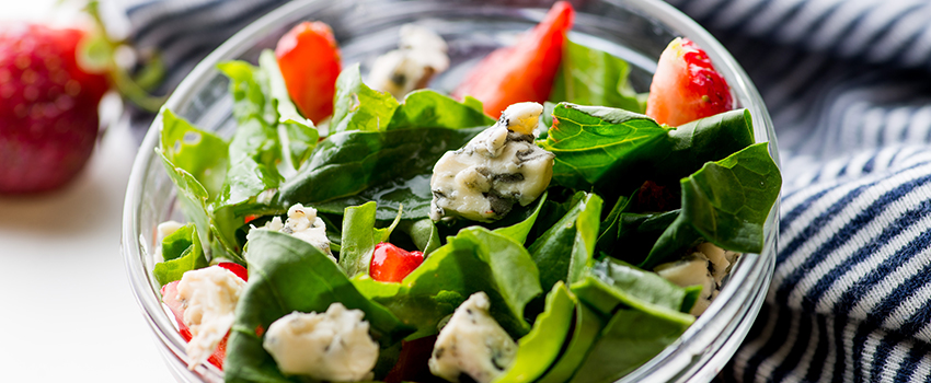 A healthy salad in a bowl